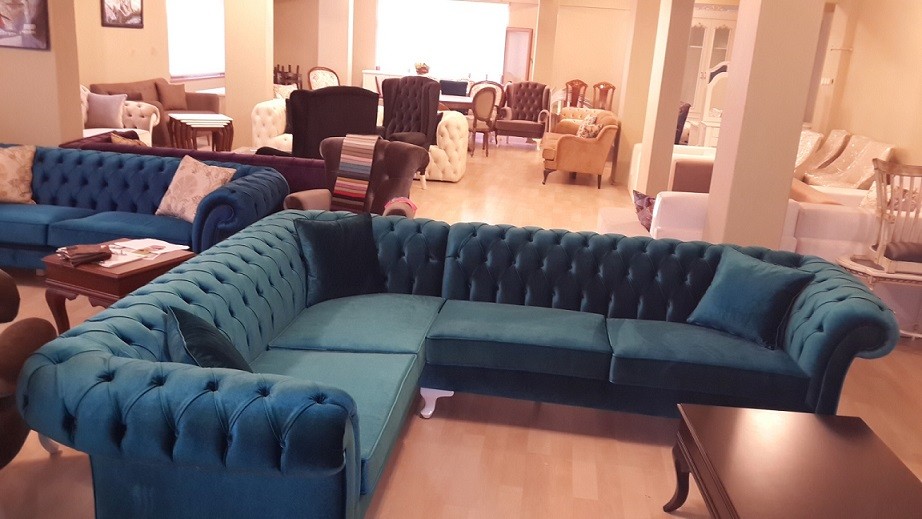 Discover exclusive luxury corner sofa models with custom-made options in Liverpool