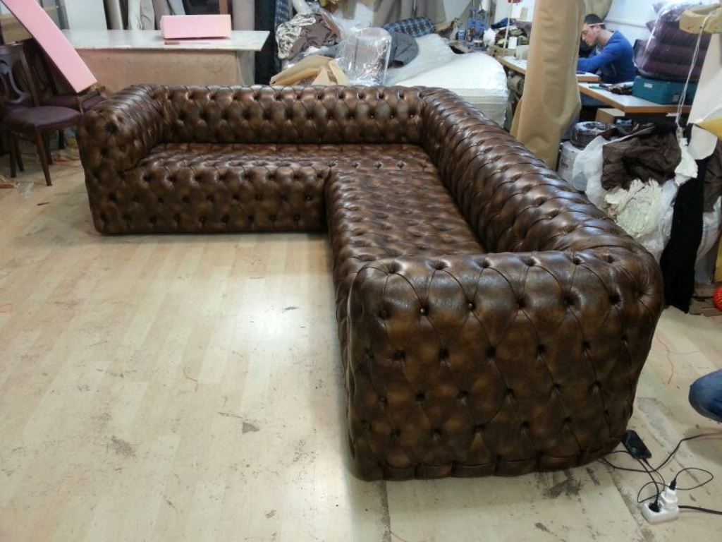 Tufted Chesterfield Sofa