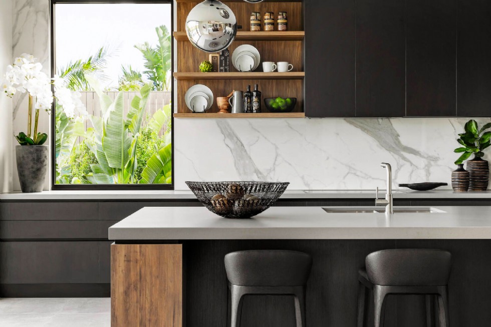 Kodu: 13329 - Black Kitchen Designs: Bold And Sophisticated Choices