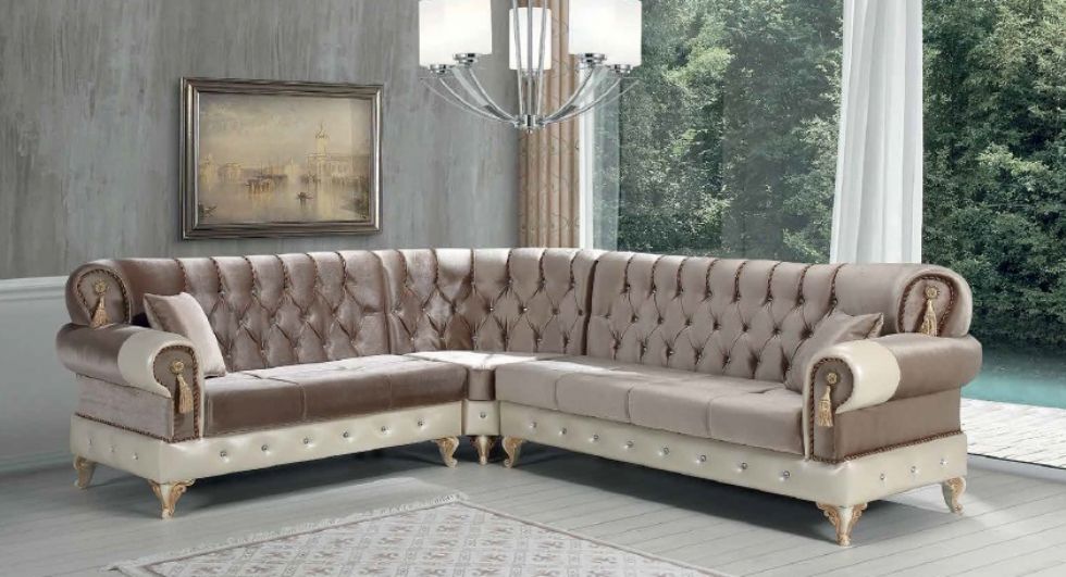 Kodu: 13678 - Elegant L-shaped Chesterfield Sofas – Timeless Luxury For Your Home