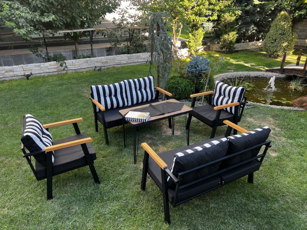 Kodu: 13390 - Garden Furniture: Custom-made Solutions For Your Outdoor Comfort