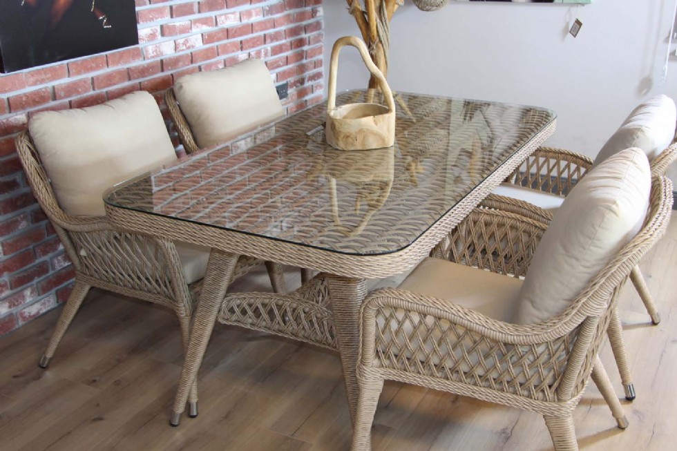 Kodu: 13498 - How To Choose The Perfect Rattan Table And Chair Set