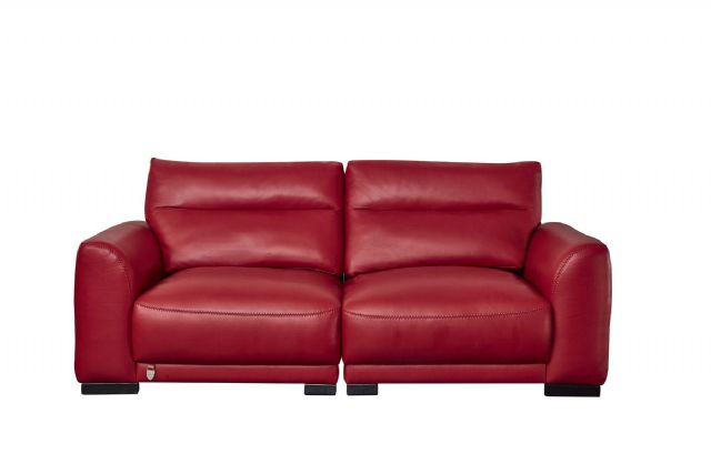 Modern Red Leather Sofa Designs For Stylish Interiors