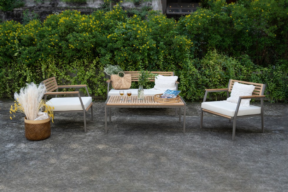 Kodu: 13359 - Outdoor Furniture: Stylish And Durable Designs For Every Space