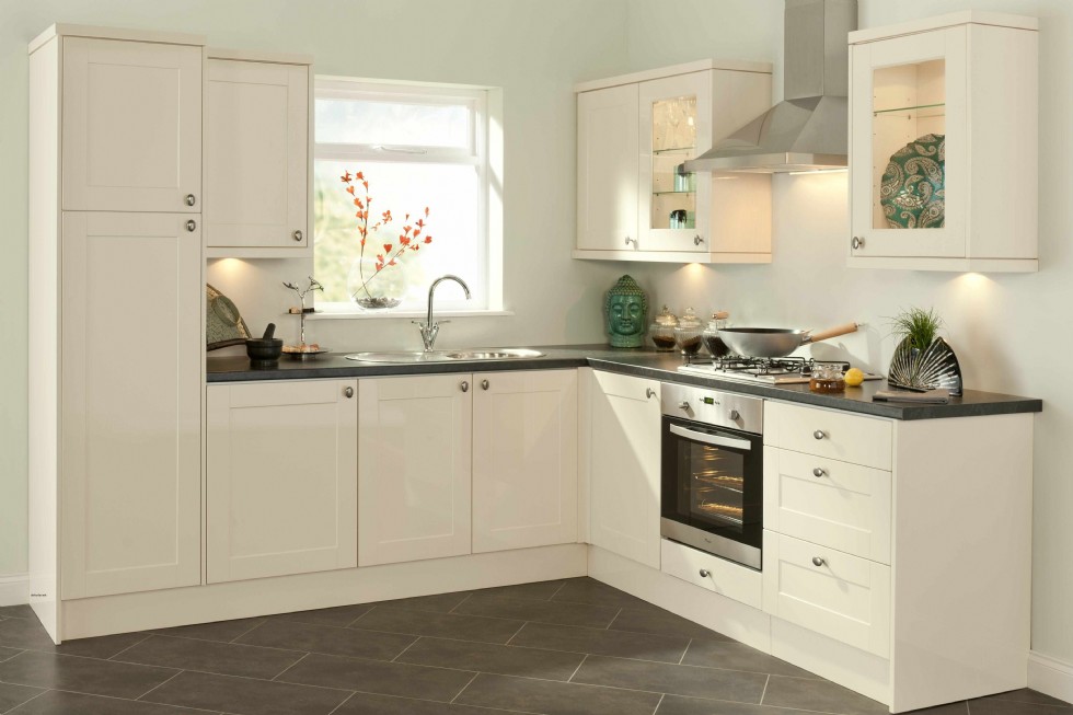 Kodu: 13250 - Small Kitchen Ideas: Maximizing Space With Smart Designs