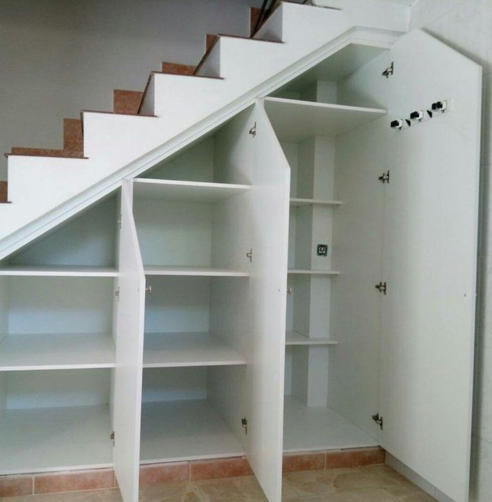 Kodu: 13634 - Smart Storage Solutions: Modern Cupboards Under Stairs