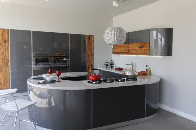 Custom-made Kitchens: Tailored Solutions For Every Space