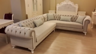 Elegant L-shaped Chesterfield Sofas – Timeless Luxury For Your Home